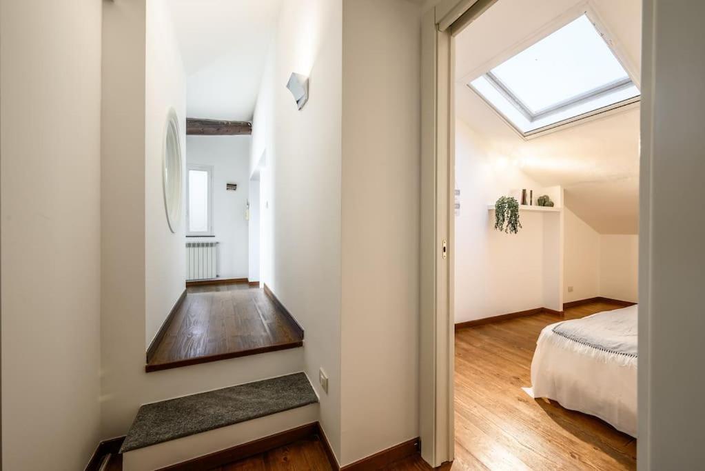 Apartamento Buenos Aires' Nest - 10 Minutes From Duomo With Terrace Milán Exterior foto